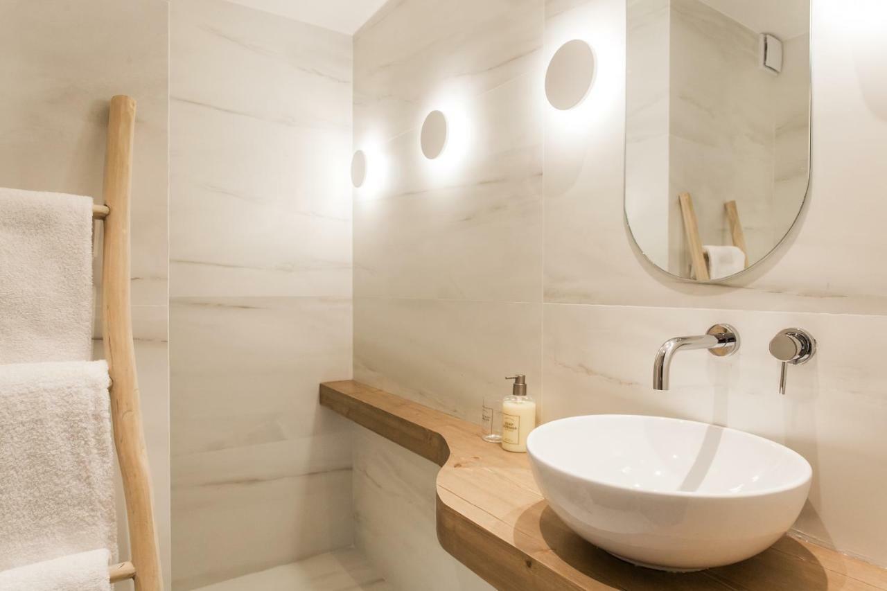 *** Boutique Syntagma Apartment W/ Plunge Pool *** Athens Exterior photo